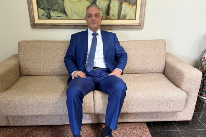 Leonardo Manzan comenta os desafios legais e fiscais enfrentados por empresas que adotam soluções com inteligência artificial.