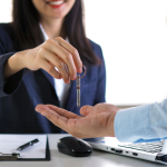 Alex Nabuco dos Santos explica como a digitalização tornou a compra de imóveis mais ágil, transparente e personalizada.