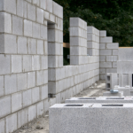 Diferença entre alvenaria estrutural e vedação: Qual é o impacto no custo e no prazo? Entenda como essa decisão influencia a eficiência da obra com a análise de Valderci Malagosini Machado.